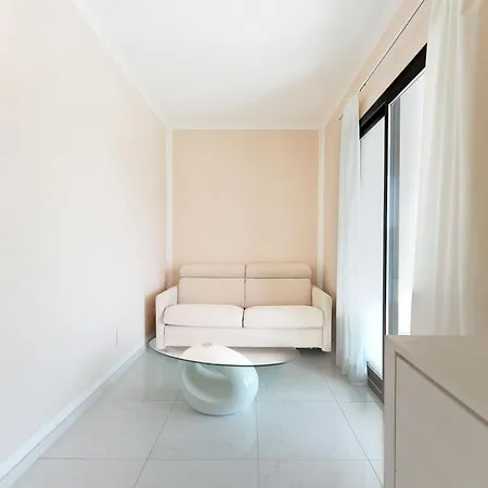 Green Residence Olbia オルビア