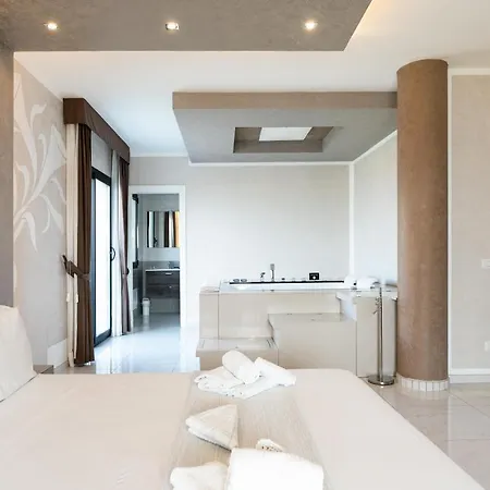 アパートホテル Green Residence Olbia オルビア