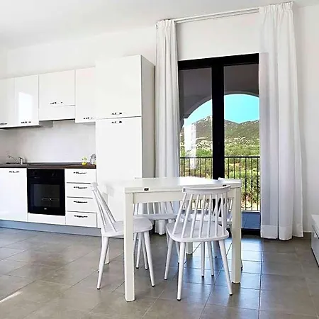 Green Residence Olbia 3* オルビア