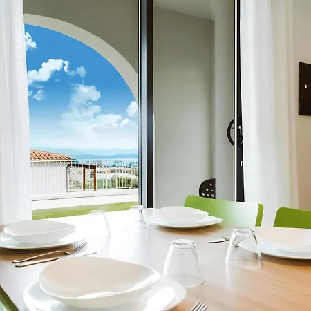 Green Residence Olbia オルビア